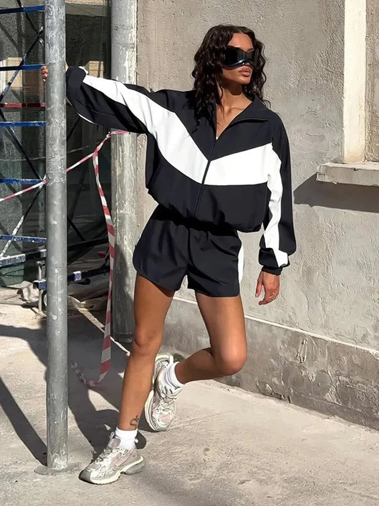 Nadia Colorblock Jakke og Shorts Sportsett