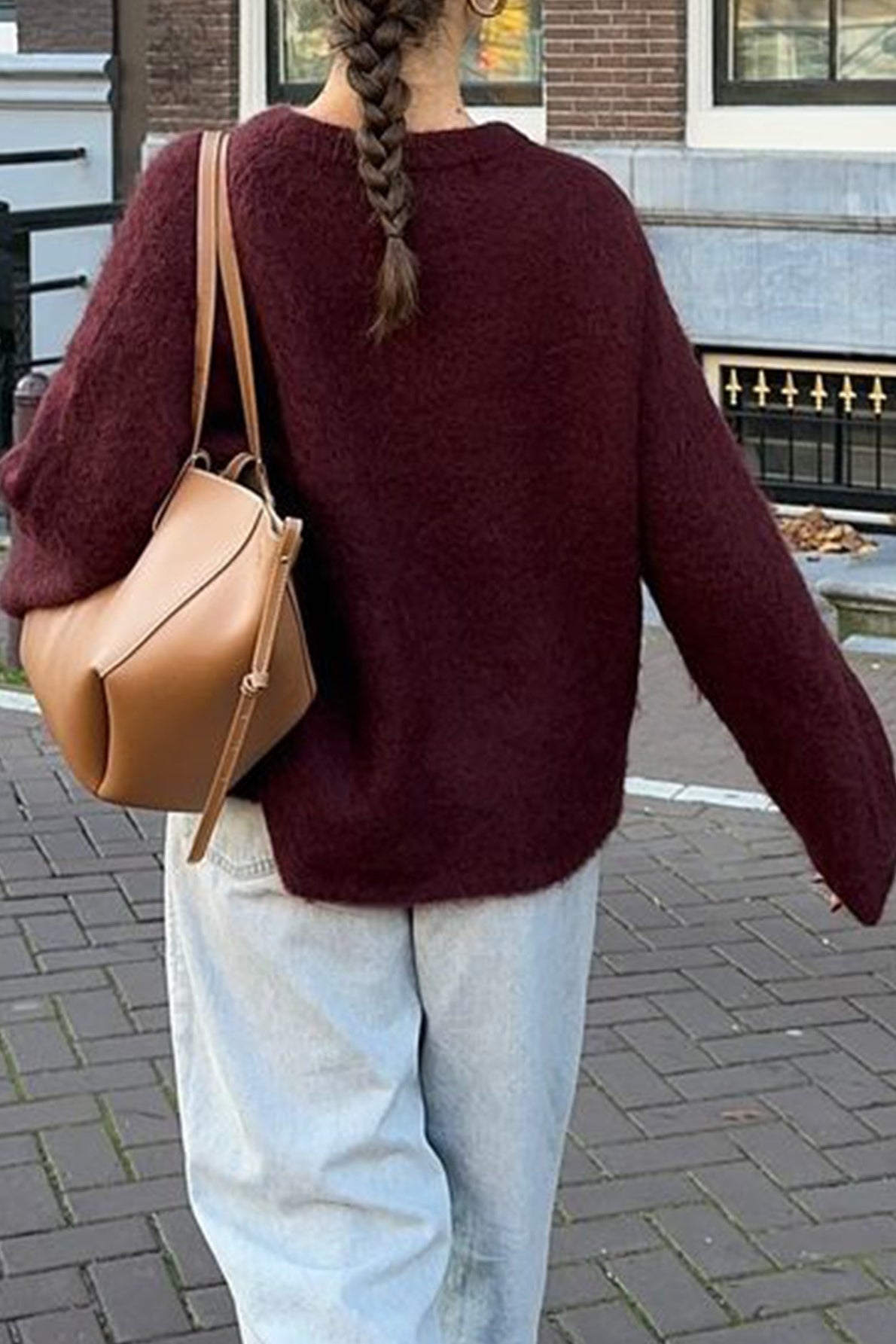 Nora ribbestrikket genser