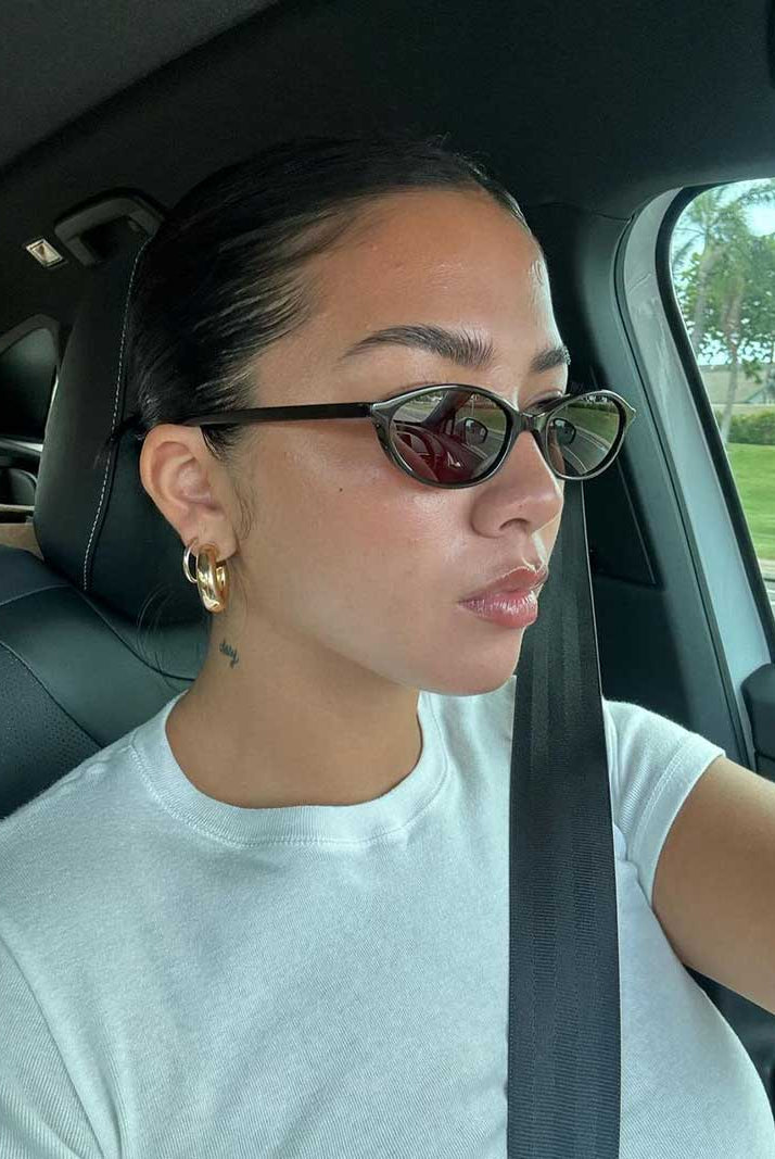 ZEYA - Adele Oval Sunglasses