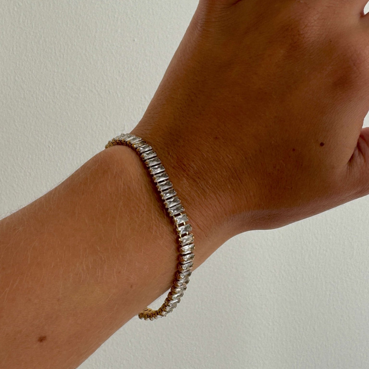 ZEYA - Baguette Tennis Bracelet