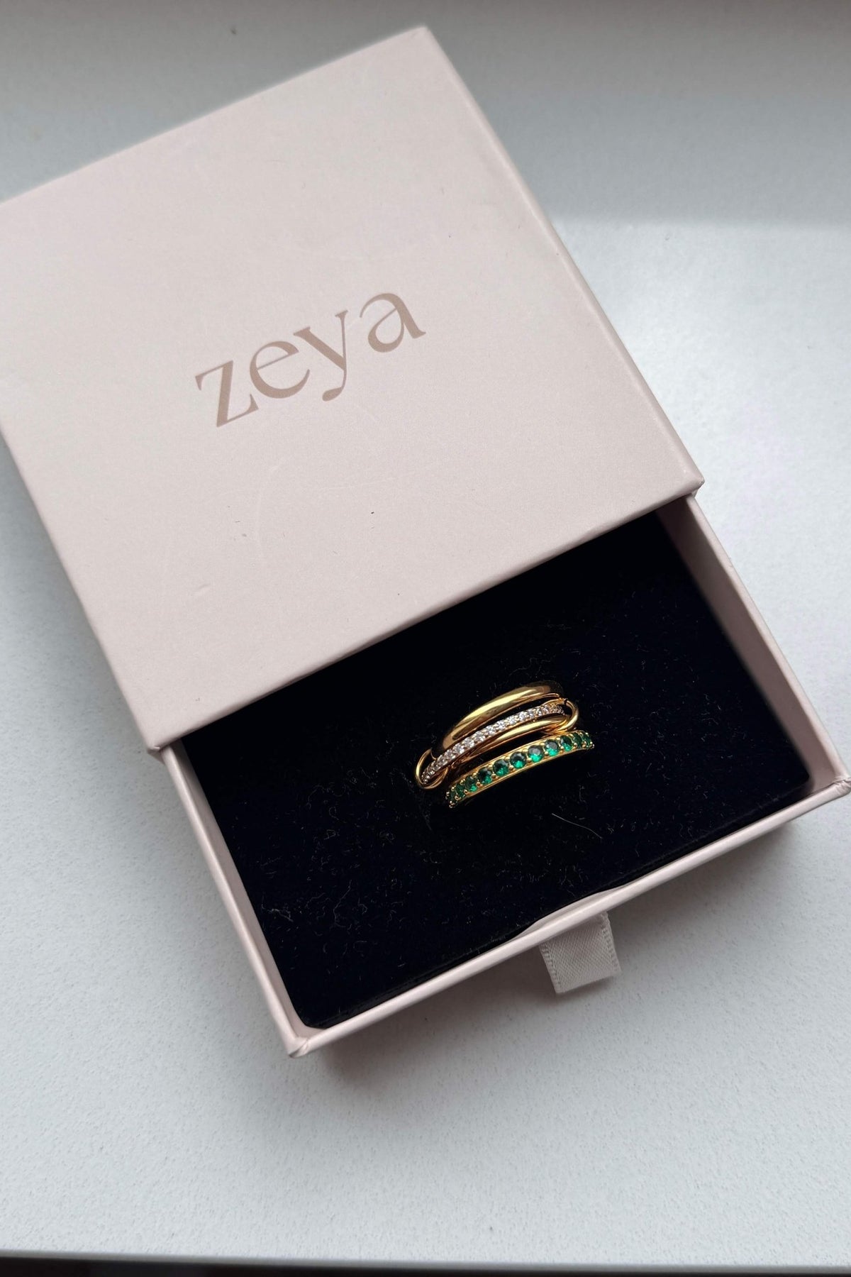 ZEYA - Dana Emerald Rhinestone Stacked Ring