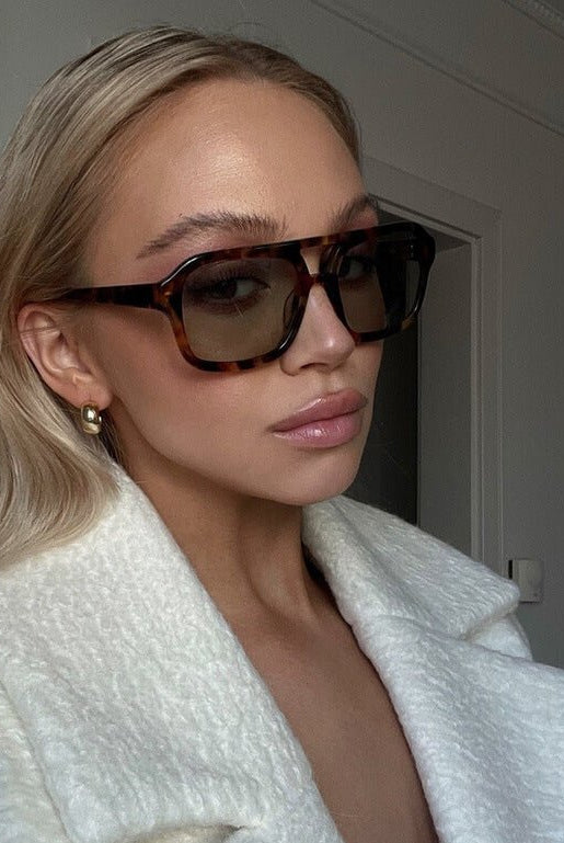 ZEYA - Monica Oversized Cat-Eye Sunglasses