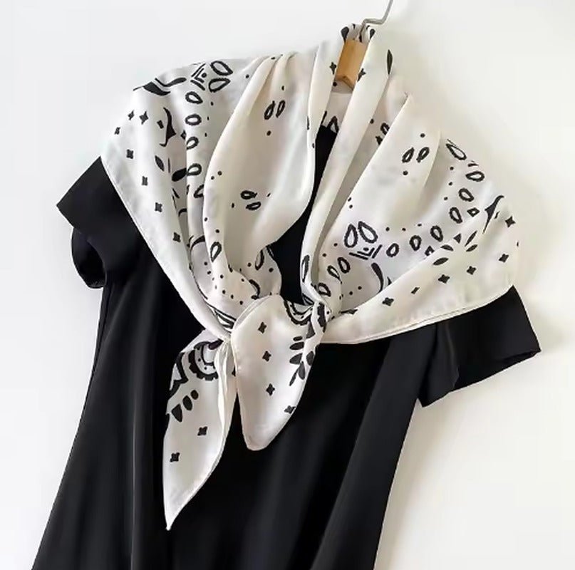 ZEYA - Reese Paisley Knitted Bandana Scarf