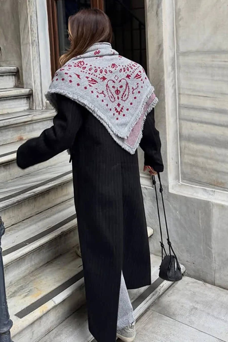 ZEYA - Terry Knitted Fringed Square Scarf