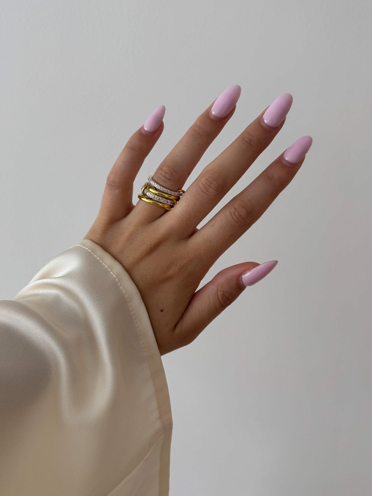 Ramona Rhinestone Stablet Ring
