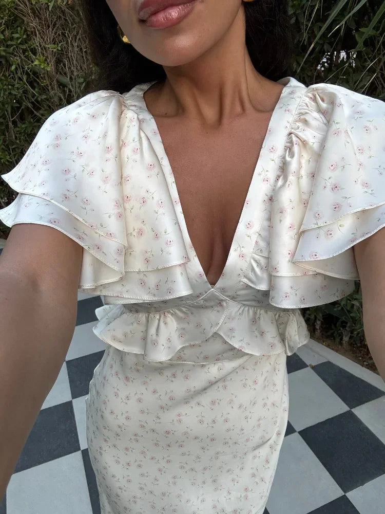 Sophia midi-kjole med volang-ermer