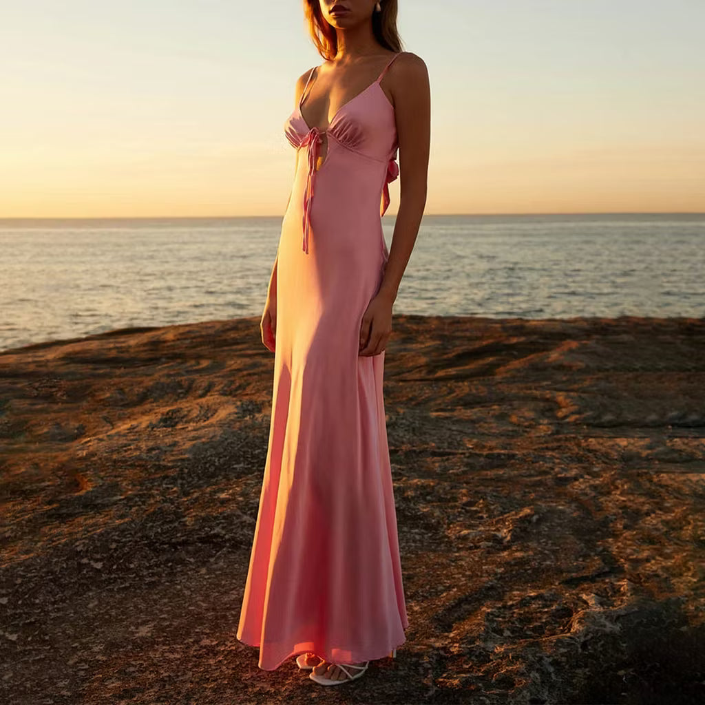Bianca cutout silkeaktig cami maxi-kjole