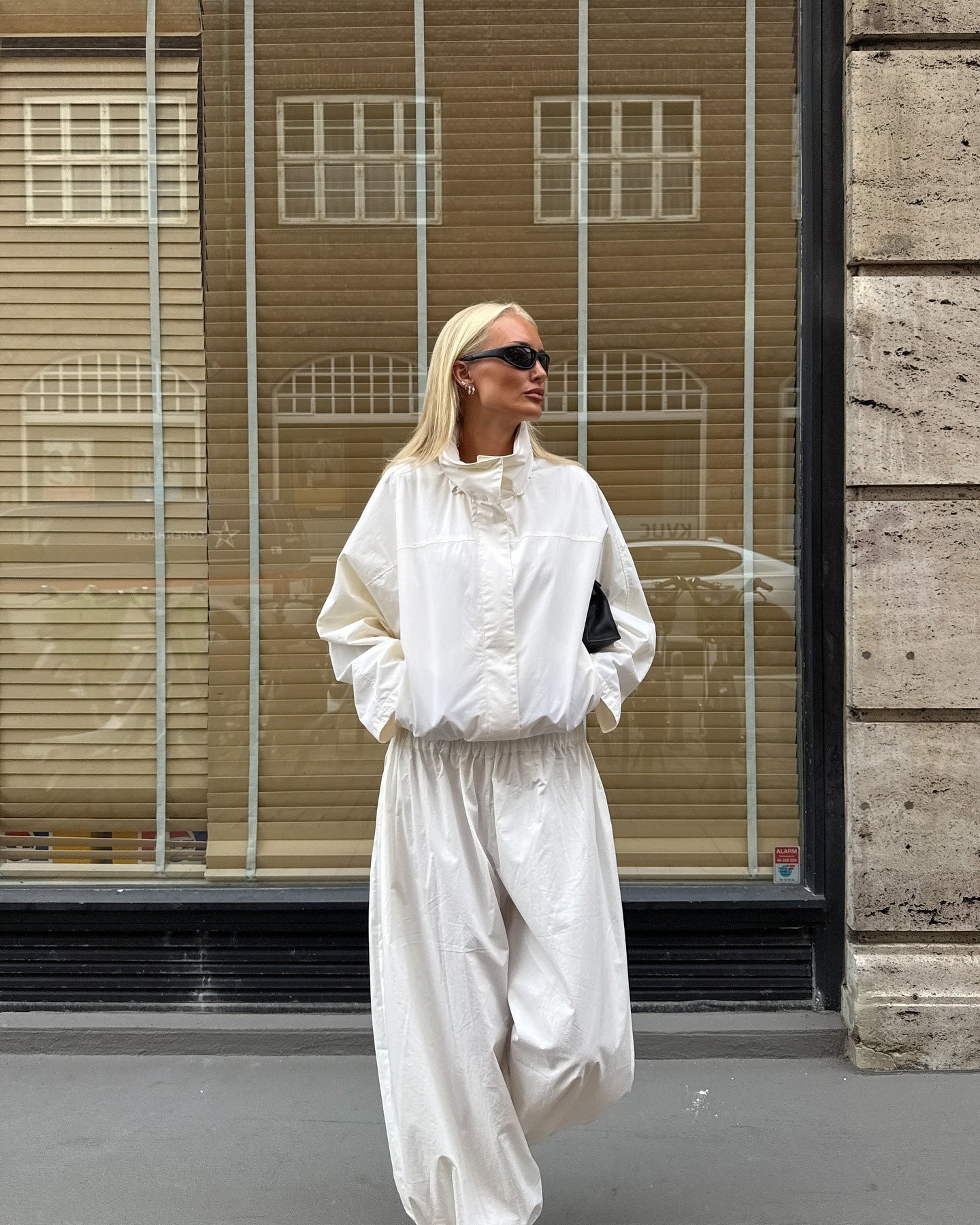Fiona vindtett jakke med tragt‑hals