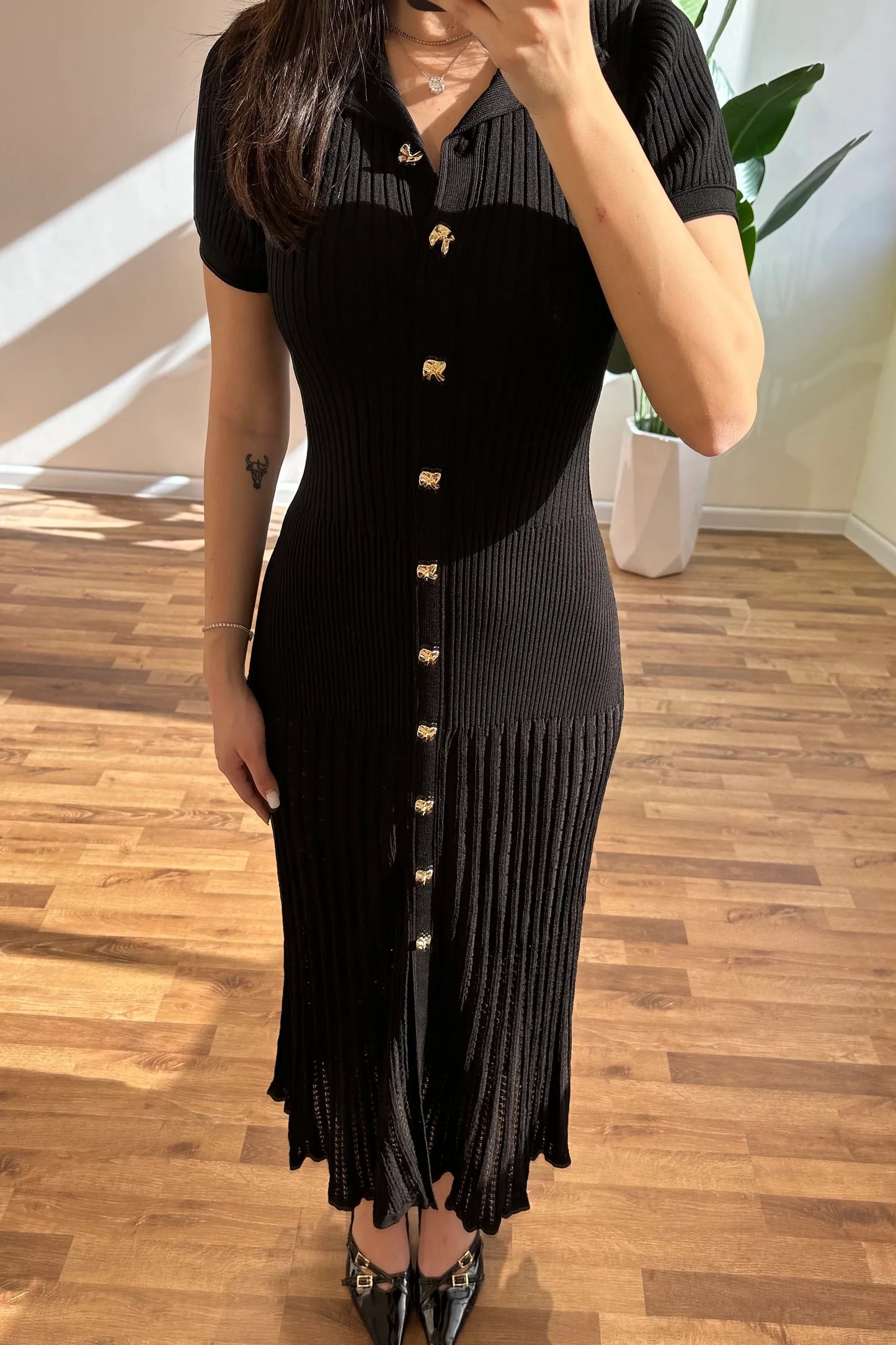 Sophia ribbestrikket polo maxi-kjole