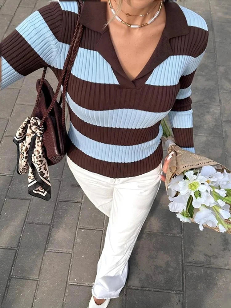 Lara Stripet Strikkegenser