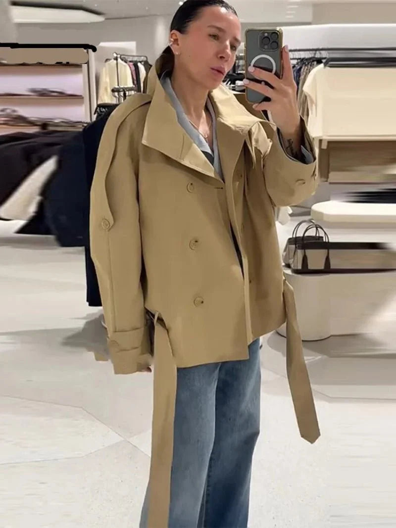 Maria Utility Trenchcoat med høy hals