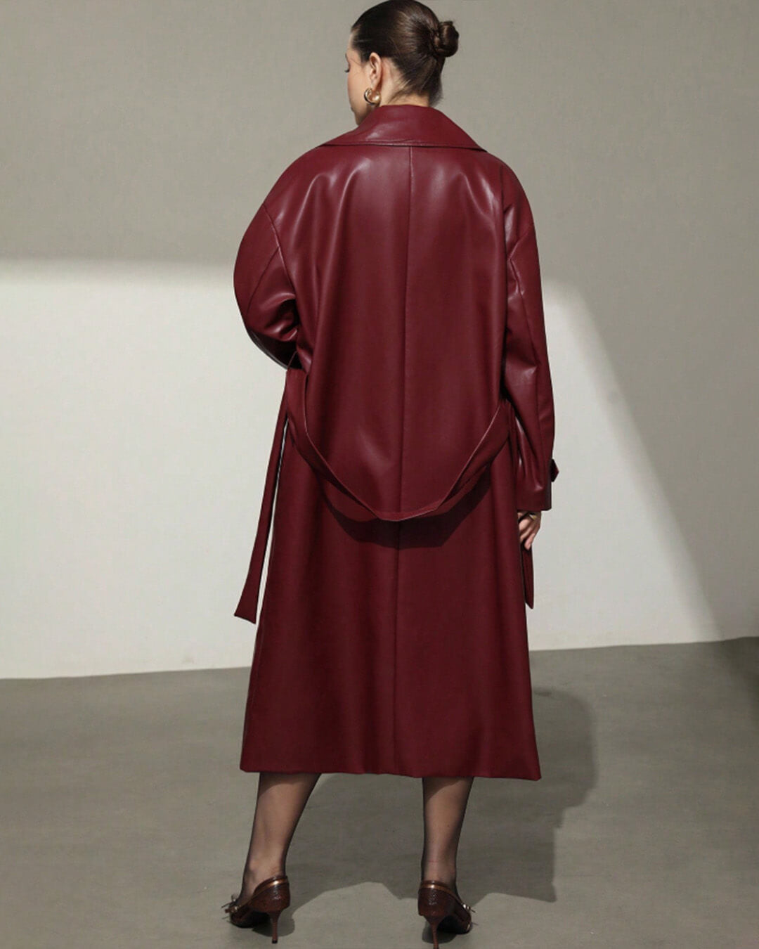Connie trenchcoat i imitert skinn, maxi