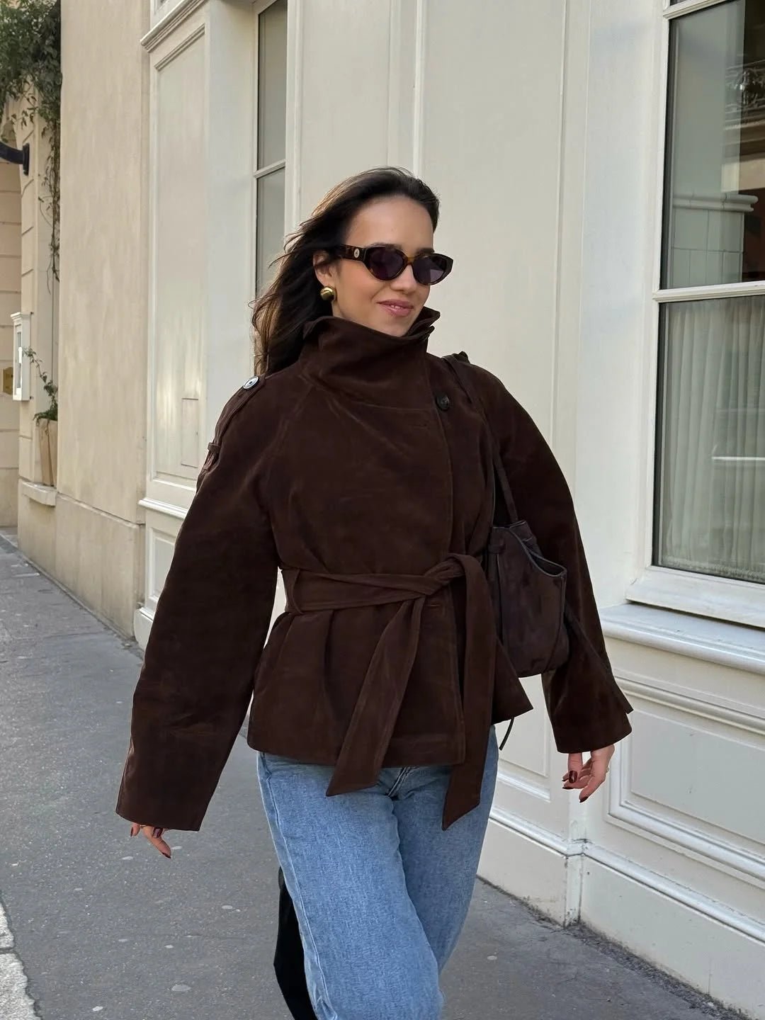 Josie trenchcoat i imitert semsket skinn med høy krage