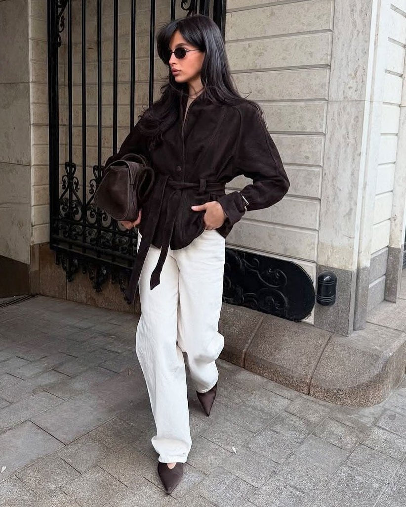Annie beltebelagt trenchcoat i semsket skinn