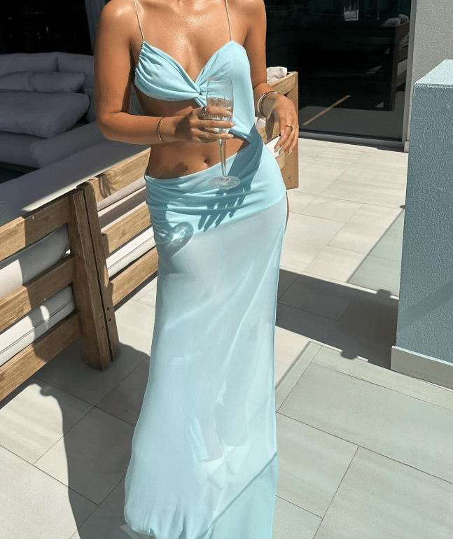 Bethany Twist Cut Out Maxi-kjole