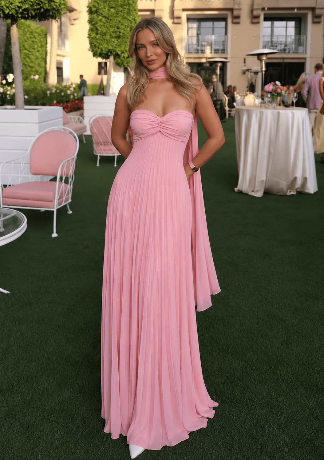 Ilaria mesh maxi-kjole med skjerf
