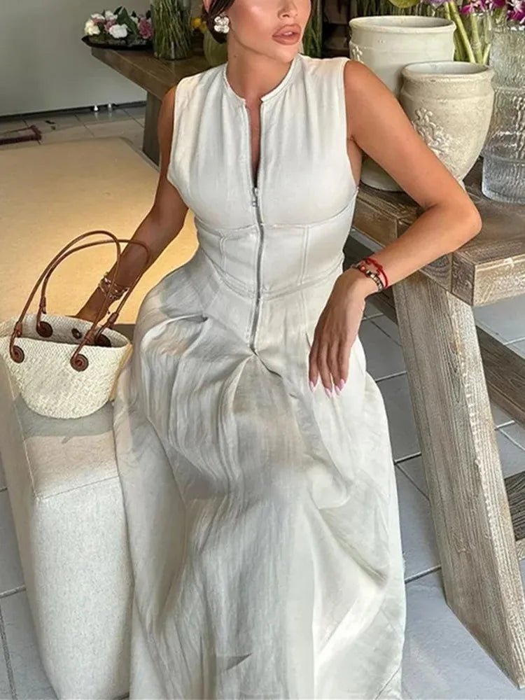 Celia ermeløs midikjole