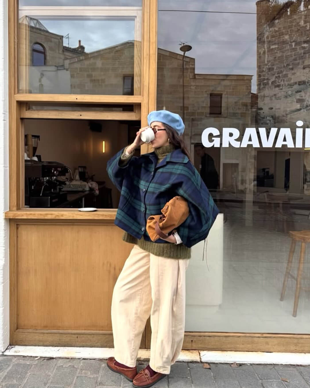 Linda oversized rutete snørejakke