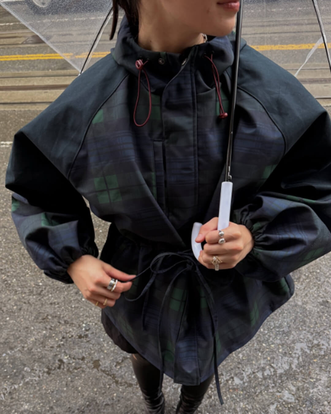 Linda oversized rutete snørejakke