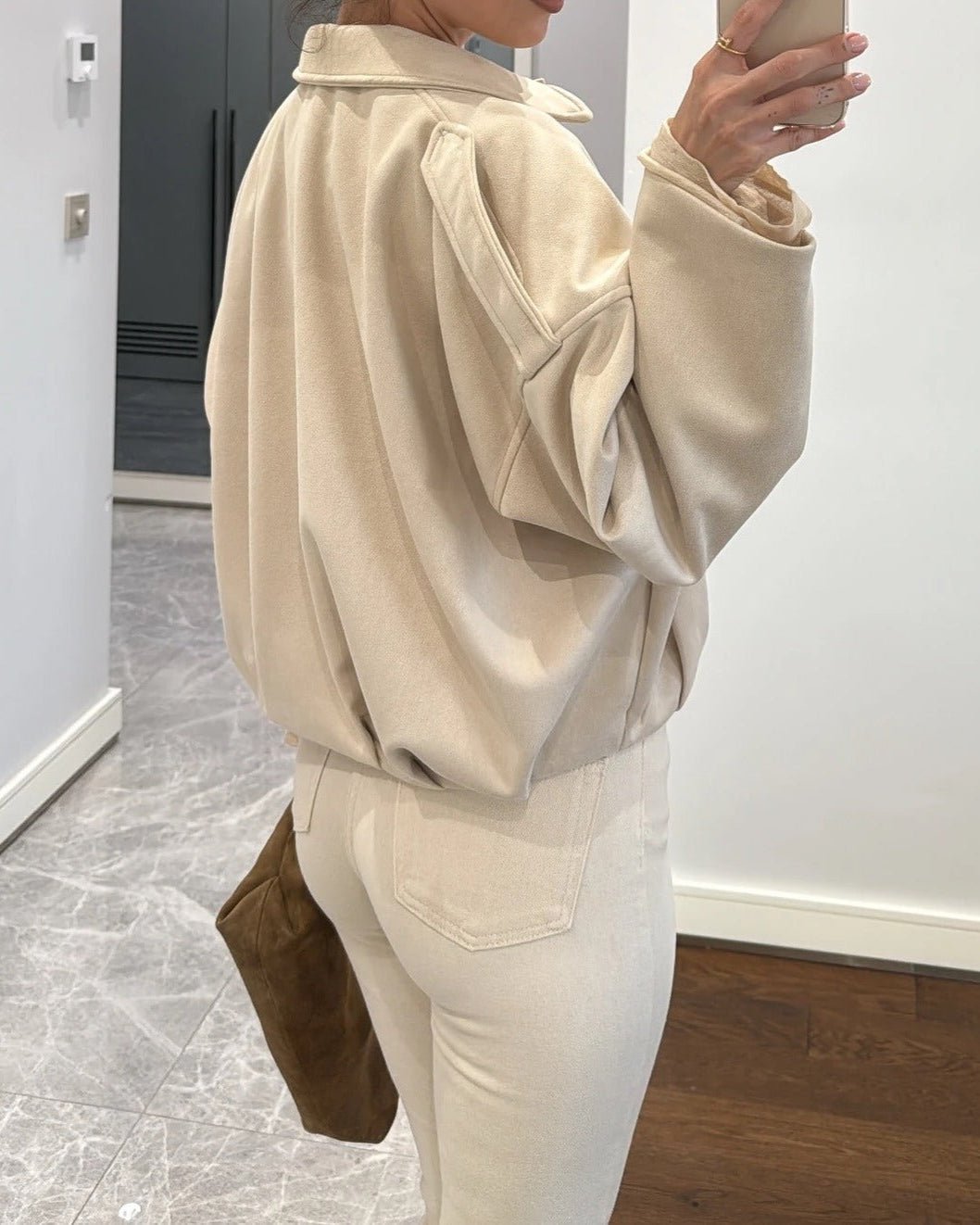 Helen bomberjakke i imitert semsket skinn