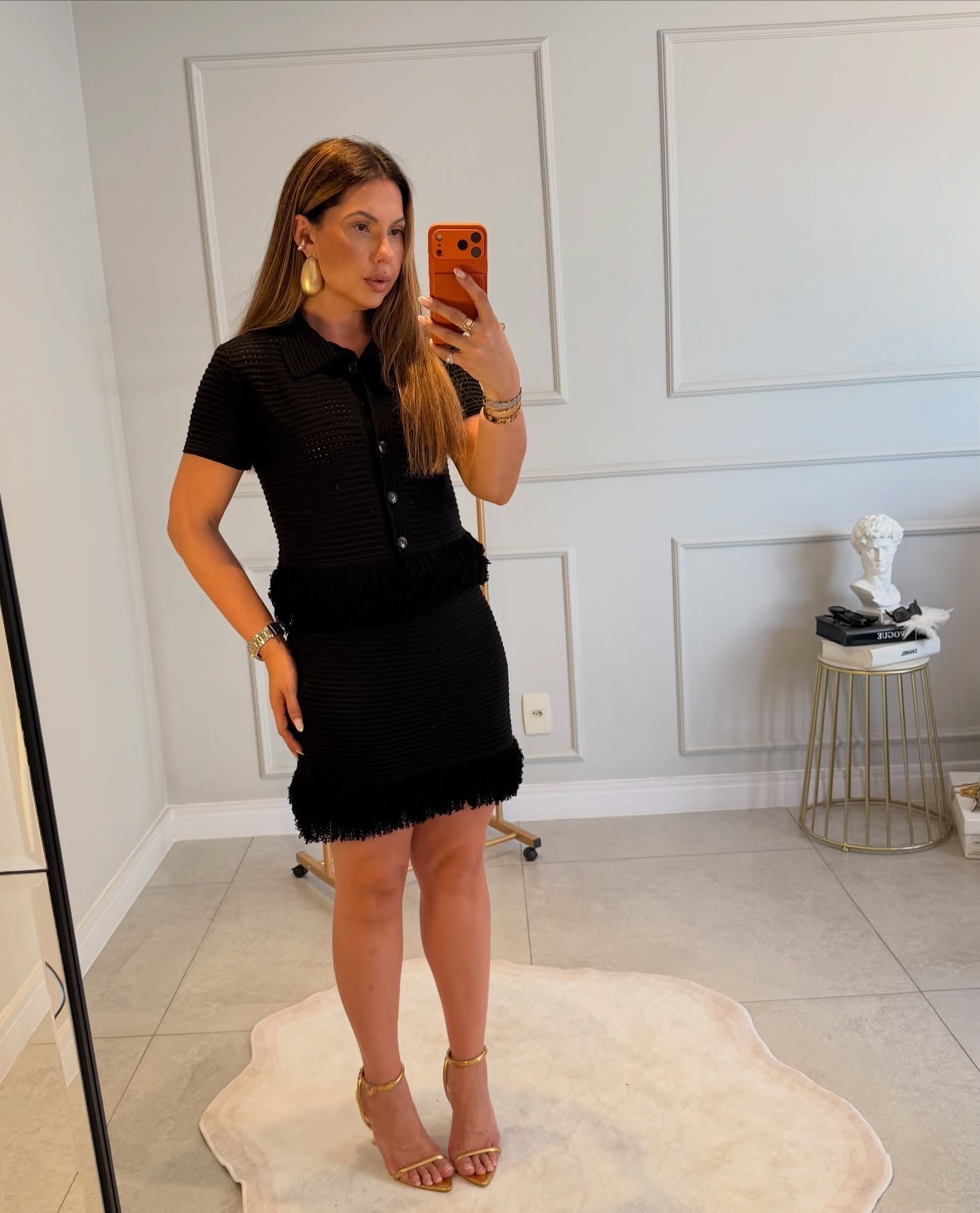 Demetra strikket skjørtsett med dusker