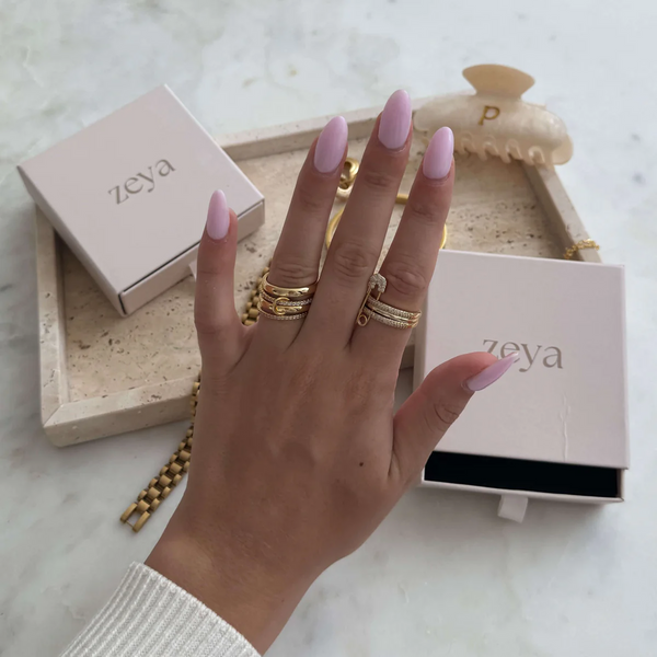 <p>About Zeya</p>