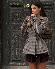 Billie snortrench i gingham-mønster, kort modell