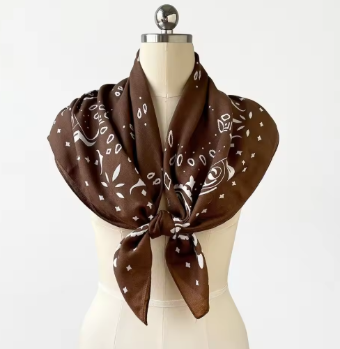 Reese Paisley Strikket Bandana Skjerf