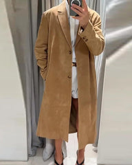 Sabrina Trenchcoat i fuskeveldsmokk